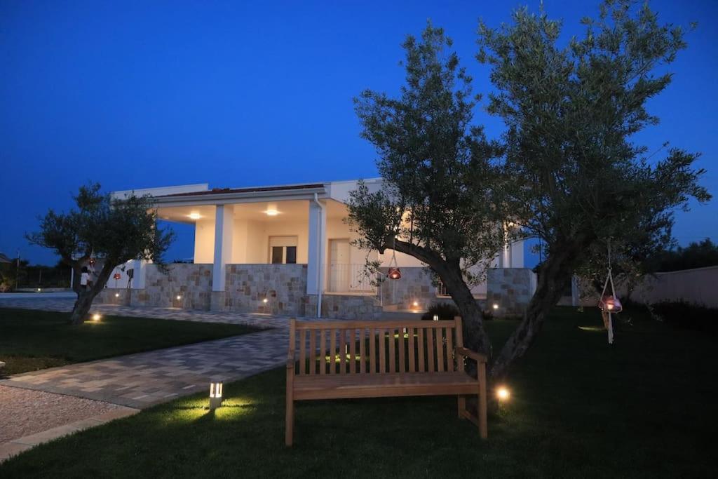 Malia Holiday Villa Conversano Luaran gambar